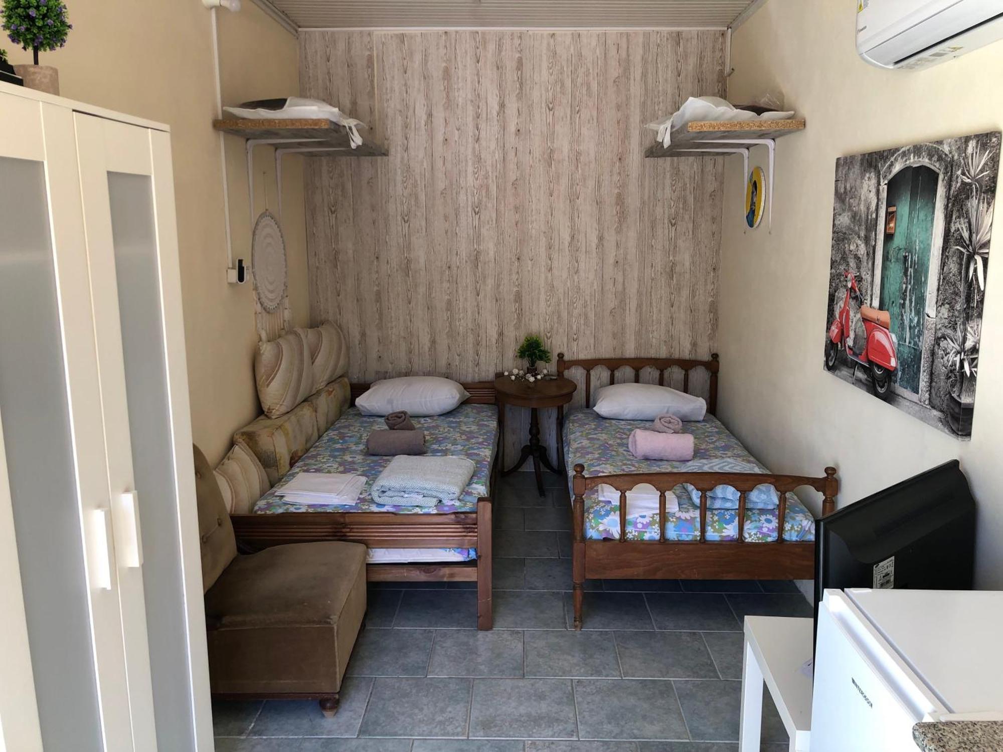 Converted Shed Studio & Garden Hanging Bed Pórto Ráfti Eksteriør bilde